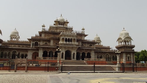 albert hall museum palaces in jaipur