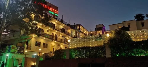 hotels at mount abu near nakki lake