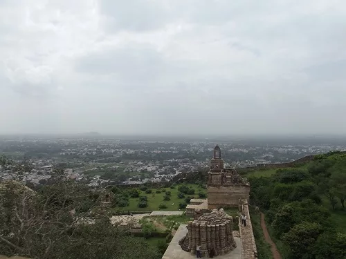 chittorgarh tourist place