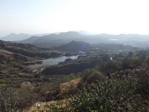 lovers point at mount abu